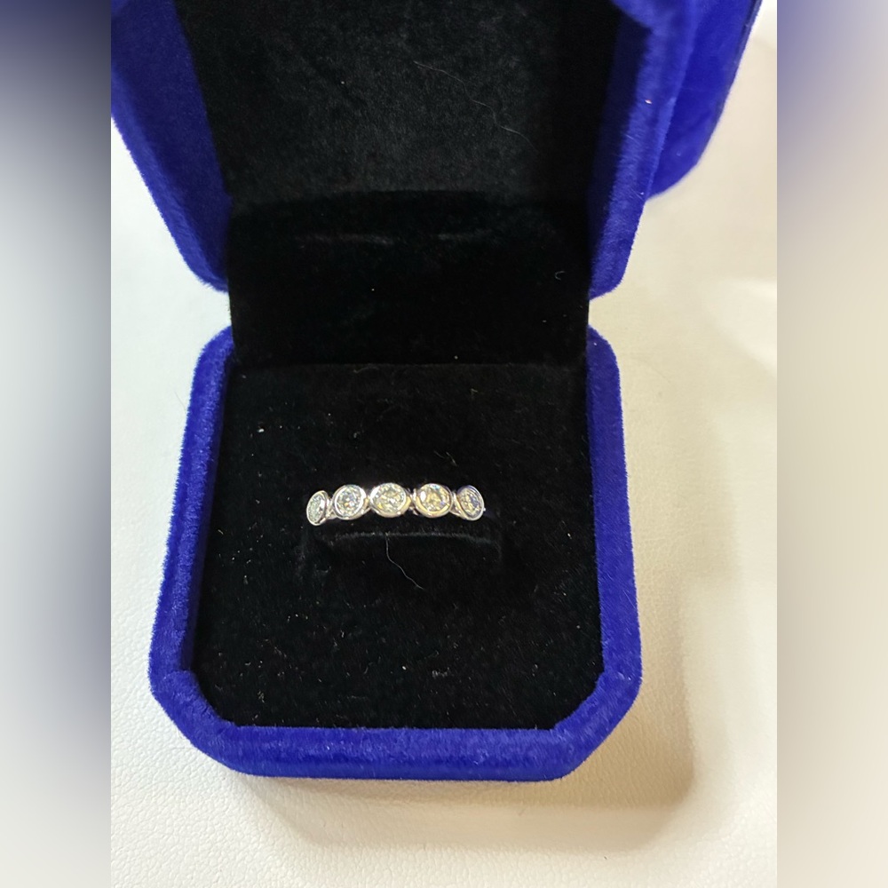 Stunning 5 Stone Silver Moissanite Ring